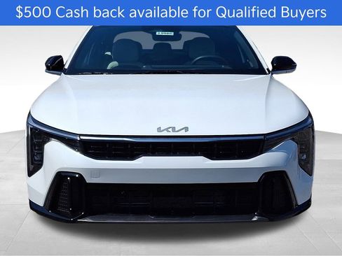 New 2025 Kia K4 GT-Line w/ GT-Line Premium Package image 2