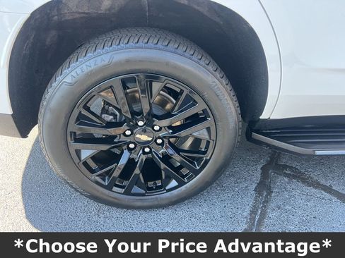 Used 2023 Chevrolet Tahoe LT w/ LT Signature Plus Package image 14