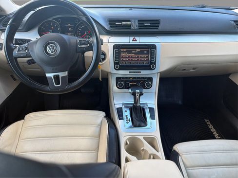 Used 2010 Volkswagen CC Luxury FWD image 16
