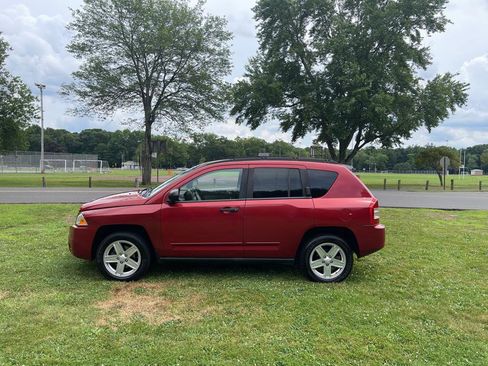 Used 2008 Jeep Compass Sport image 15