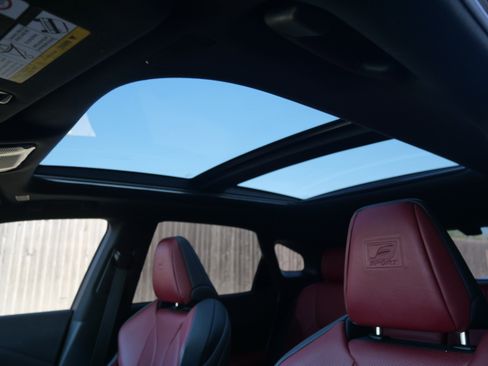 Certified 2024 Lexus RX 500h F Sport image 11