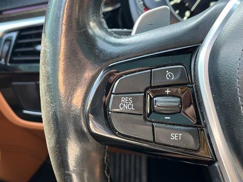 Used 2019 BMW 530i xDrive w/ Premium Package image 24