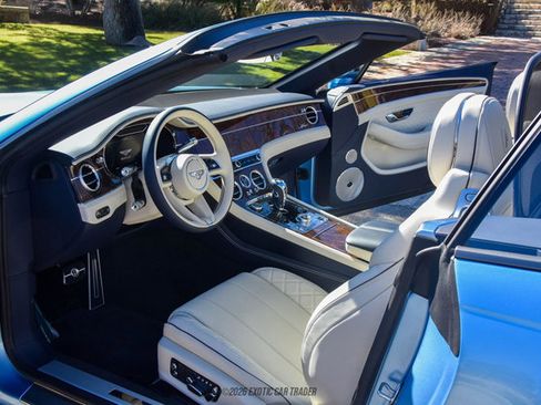 Used 2024 Bentley Continental GT Speed image 28