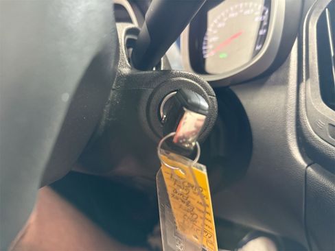 Used 2012 Chevrolet Equinox LS image 15