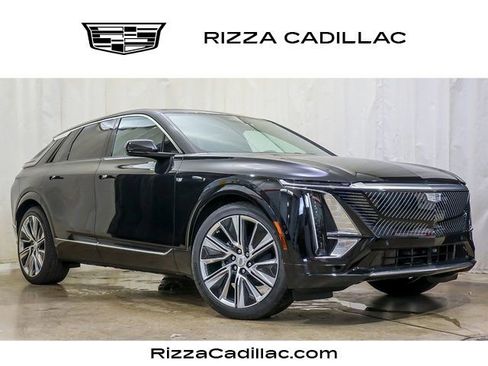New 2025 Cadillac Lyriq Luxury w/ LPO, Floor Liner Package image 1