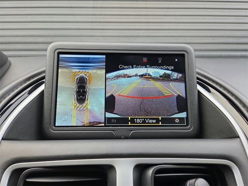 Used 2019 Aston Martin DB11 Volante image 13