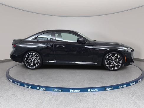 Used 2026 BMW 230i xDrive Coupe w/ Premium Package AWD/4WD image 5