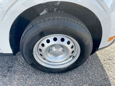 New 2025 Ford Maverick XL w/ Equipment Group 102A image 12