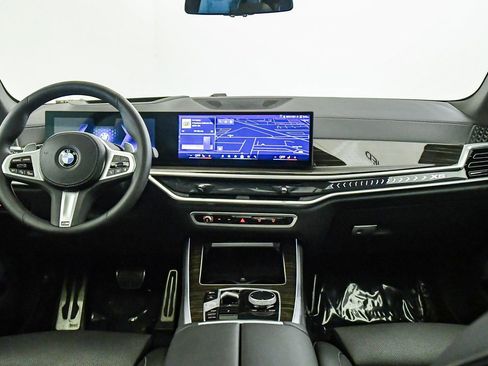 Certified 2024 BMW X5 sDrive40i w/ M Sport Package image 15