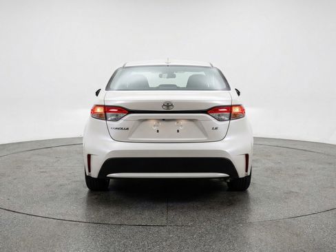 Used 2025 Toyota Corolla LE FWD image 7