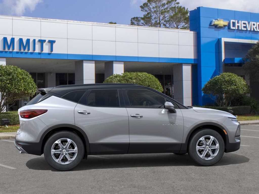 New 2026 Chevrolet Blazer LT w/ Convenience Package AWD/4WD image 5