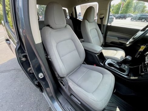 Used 2019 Chevrolet Colorado W/T w/ WT Convenience Package AWD/4WD image 25