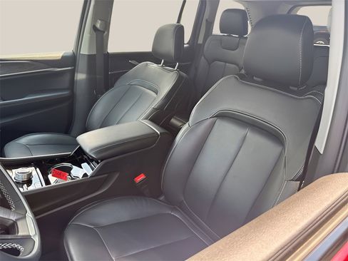 Used 2022 Jeep Grand Cherokee Limited 4xe image 14