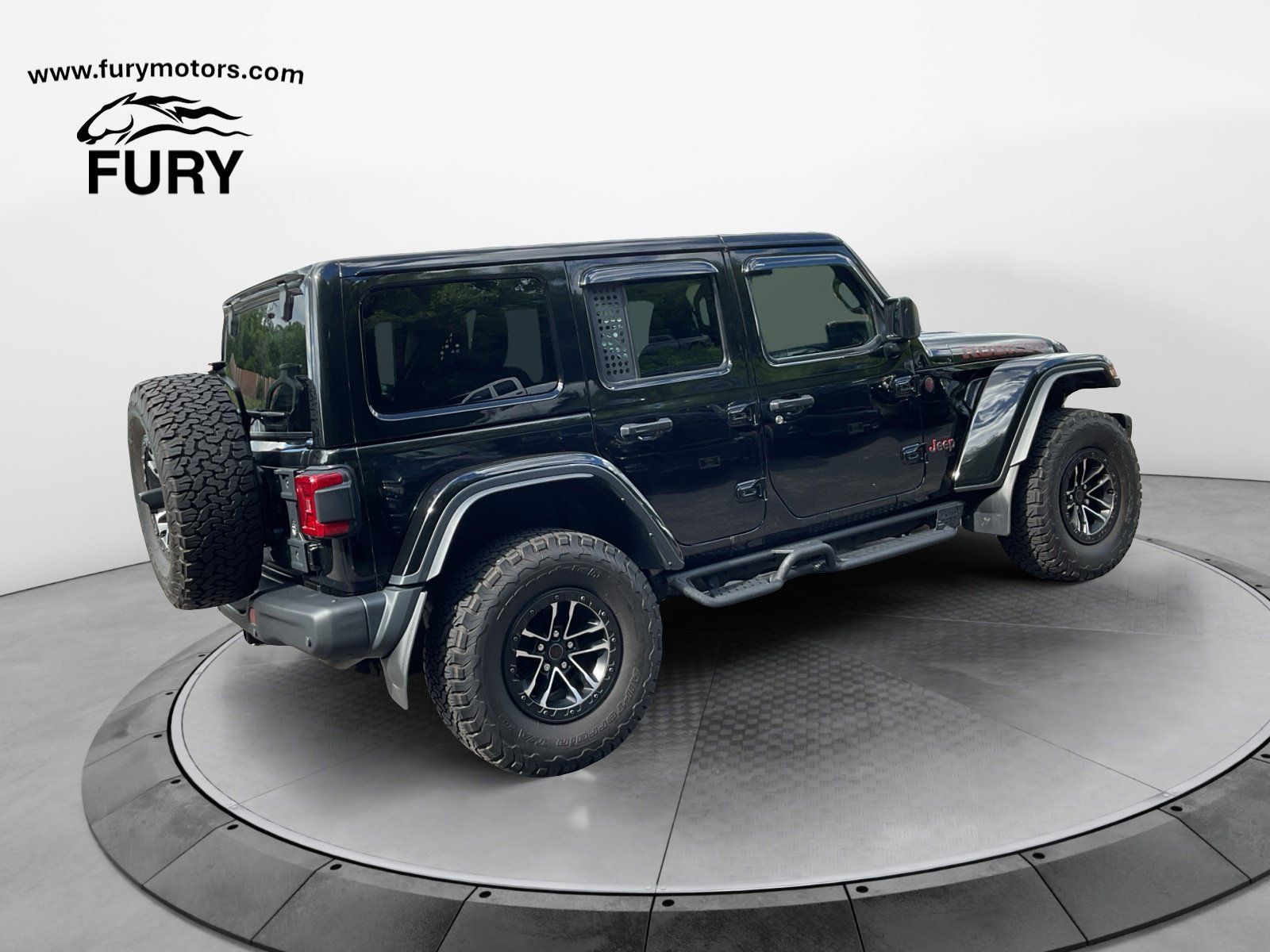 Used 2024 Jeep Wrangler Unlimited Rubicon AWD/4WD image 7