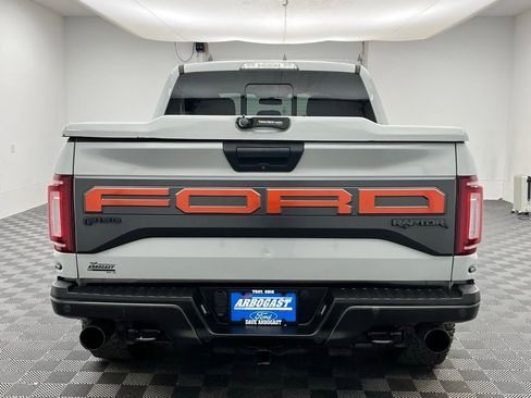 Used 2017 Ford F150 Raptor w/ Equipment Group 801A Mid AWD/4WD image 10