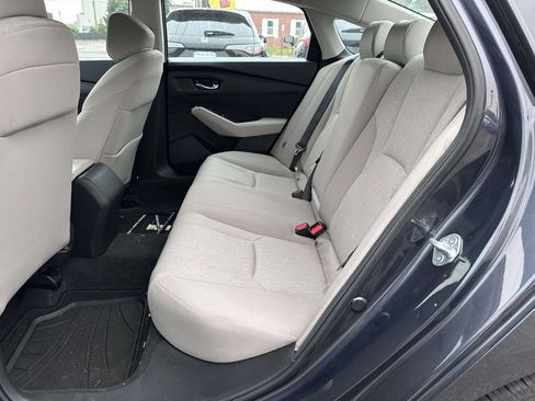 Used 2023 Honda Accord LX image 12