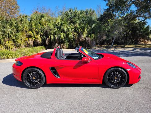 Used 2025 Porsche 718 Boxster GTS image 3