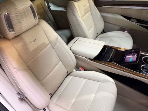 New 2026 Cadillac Escalade Platinum Sport AWD/4WD image 62