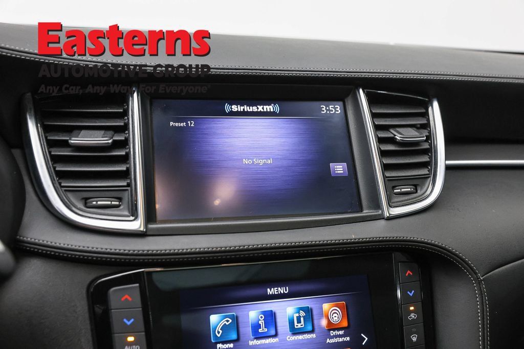 Used 2023 INFINITI QX50 Luxe AWD/4WD image 21