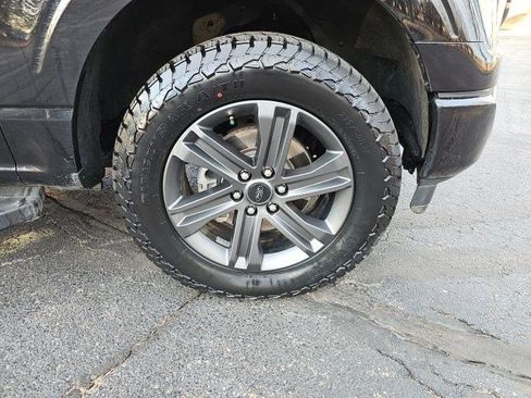 Used 2022 Ford F150 Lariat w/ Equipment Group 502A High image 10