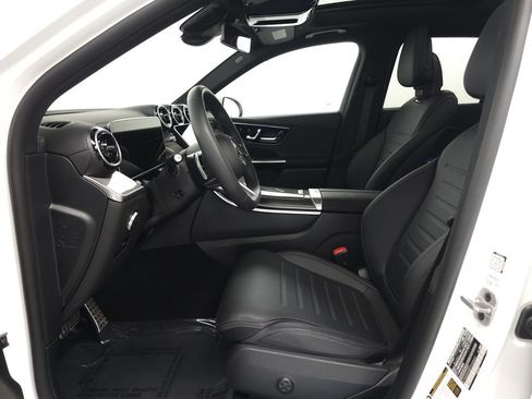 Certified 2026 Mercedes-Benz GLC 300 4MATIC image 7