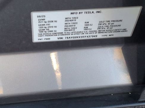 Used 2026 Tesla Model Y Long Range image 31