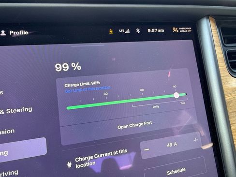Used 2020 Tesla Model S AWD image 4