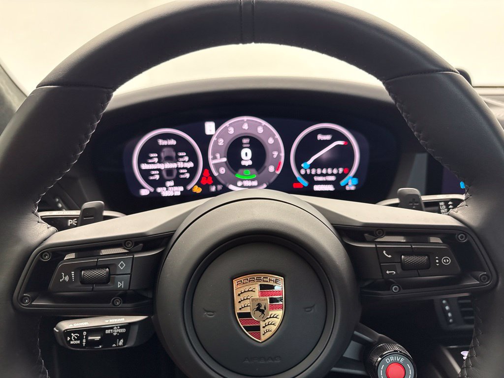 Certified 2025 Porsche 911 Carrera 4 GTS AWD/4WD image 23