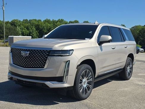 Used 2021 Cadillac Escalade Premium Luxury w/ Driver Assist Tech Package AWD/4WD image 1