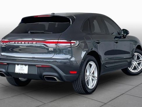 Used 2022 Porsche Macan AWD/4WD image 13