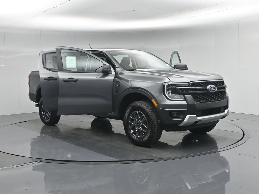 New 2026 Ford Ranger XLT w/ Black Appearance Package AWD/4WD image 29