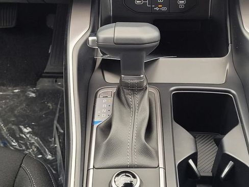 New 2026 Kia Sorento LX FWD image 17
