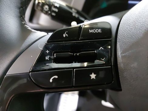 New 2026 Hyundai Elantra SEL Sport Premium FWD image 16