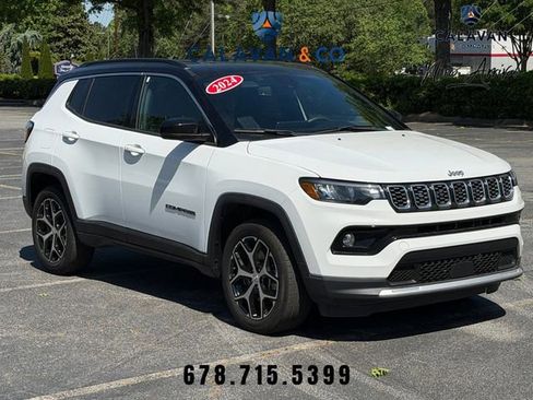 Used 2024 Jeep Compass Limited AWD/4WD image 1