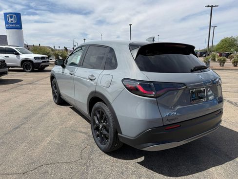 Certified 2024 Honda HR-V Sport image 9
