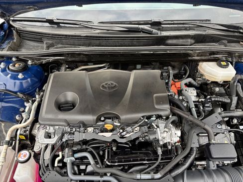 Used 2025 Toyota Camry LE image 30