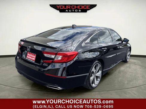 Used 2018 Honda Accord Touring image 6