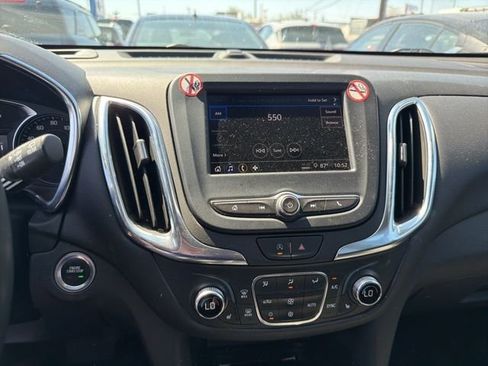 Used 2024 Chevrolet Equinox LT image 11