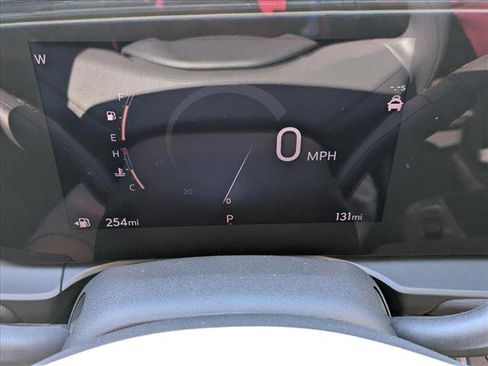 New 2025 Buick Envista Preferred w/ Advanced Safety Package image 11