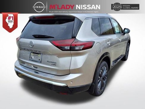 New 2025 Nissan Rogue Platinum w/ Platinum Premium Package image 7