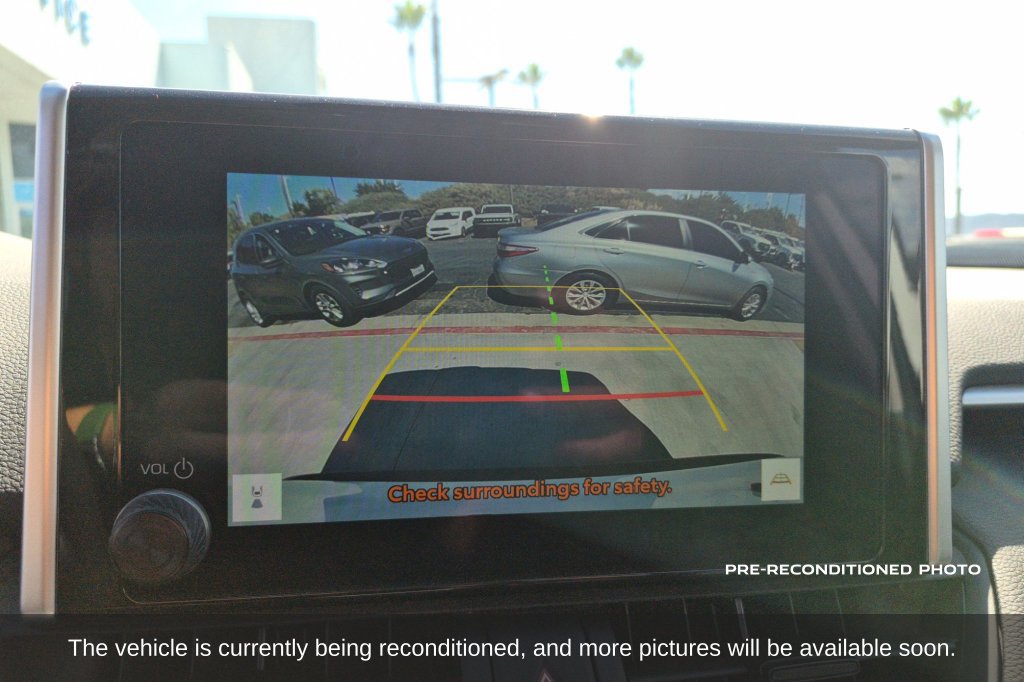 Used 2025 Toyota RAV4 LE AWD/4WD image 17