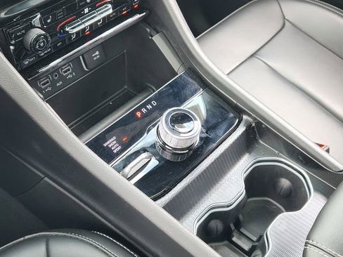 New 2025 Jeep Grand Cherokee L Limited image 15