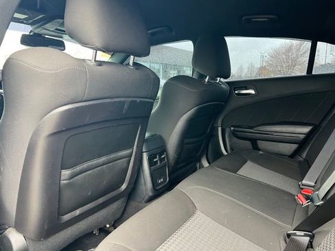 Used 2020 Dodge Charger GT w/ Blacktop Package RWD image 9