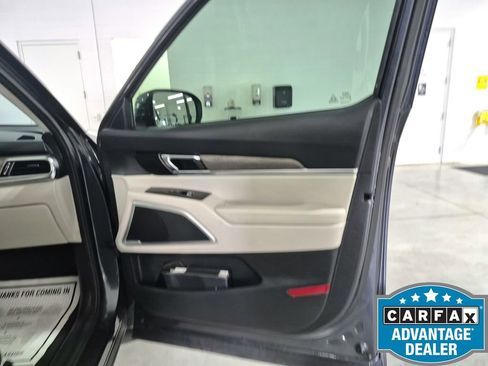 Used 2022 Kia Telluride EX w/ EX Premium Package FWD image 26