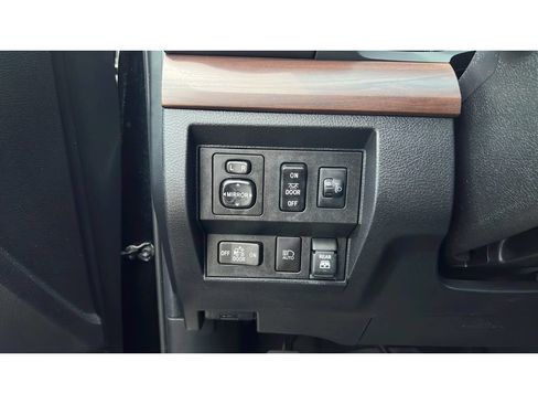 Used 2020 Toyota Tundra Limited AWD/4WD image 23