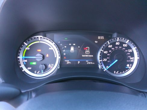 Used 2023 Toyota Highlander XLE image 22