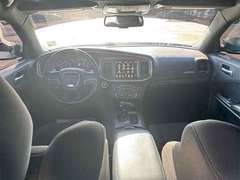 Used 2022 Dodge Charger R/T w/ Blacktop Package image 30