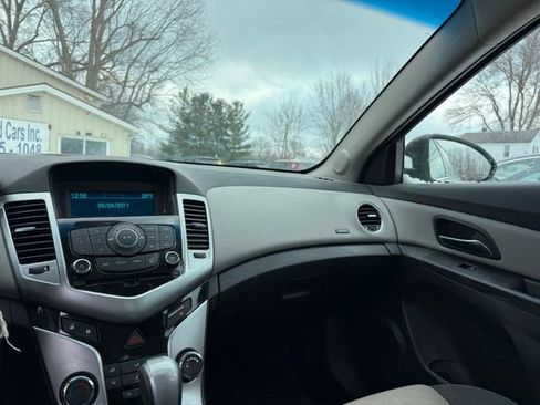 Used 2012 Chevrolet Cruze LS w/ Connectivity Package image 10