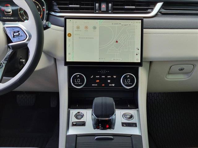 New 2026 Jaguar F-PACE R-Dynamic S AWD/4WD image 11