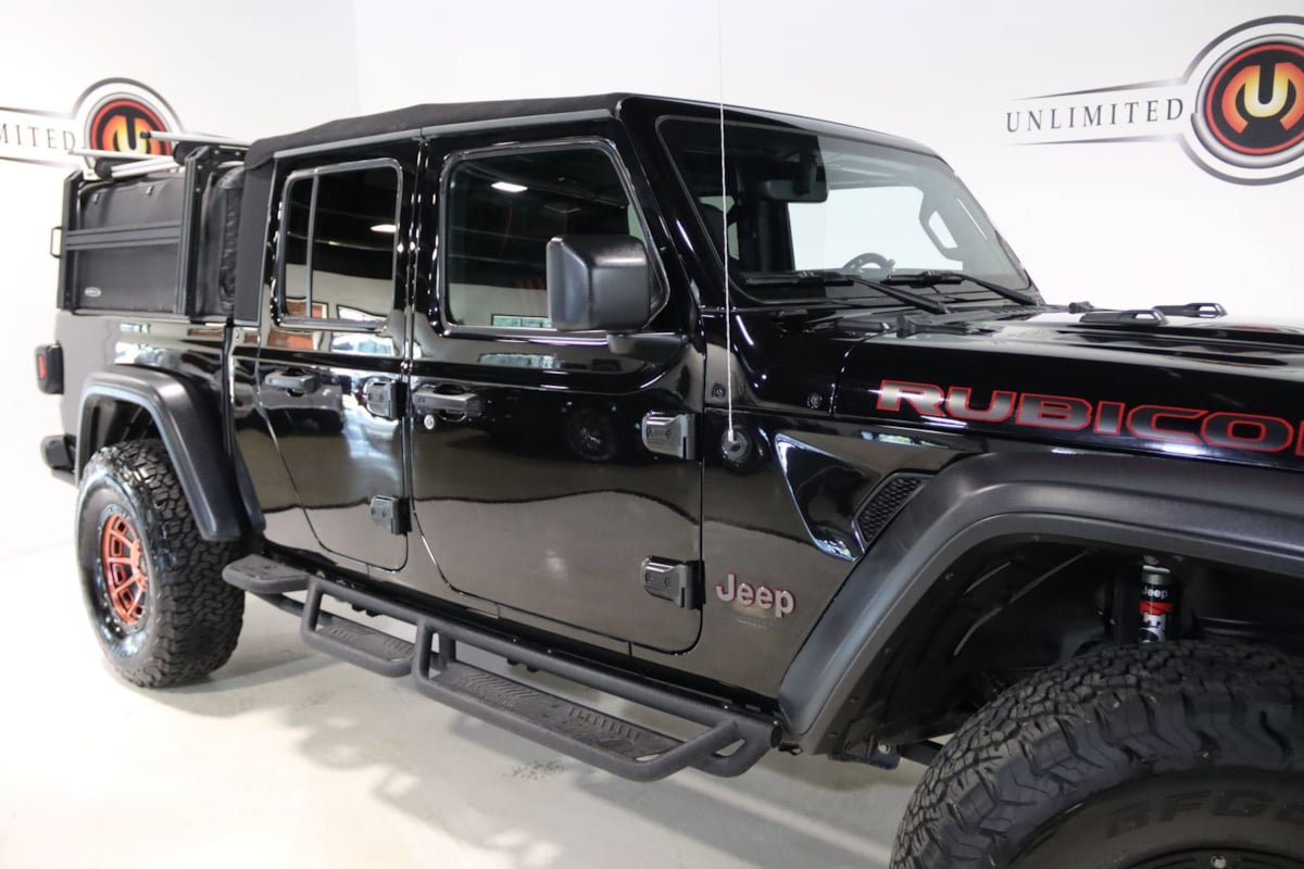 Used 2021 Jeep Gladiator Rubicon w/ Dual Top Group AWD/4WD image 96